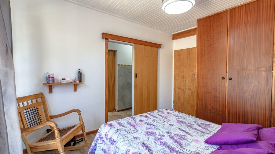 4 Bedroom Property for Sale in De Kelders Western Cape